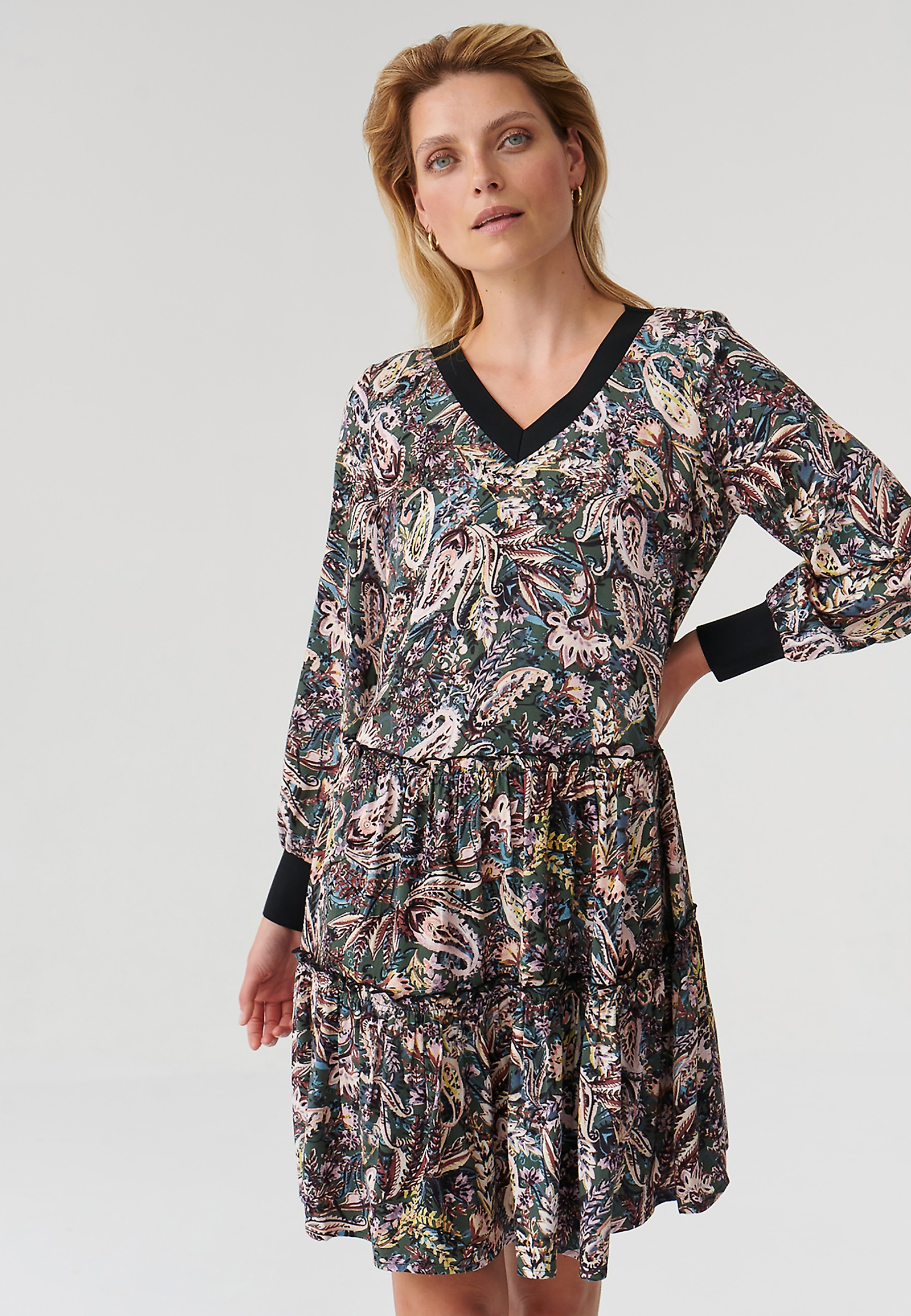 LADIES’ LOOSE PATTERNED DRESS EMRAMI 1 LADIES’ LOOSE PATTERNED DRESS EMRAMI 1 MULTICOLOR 90644