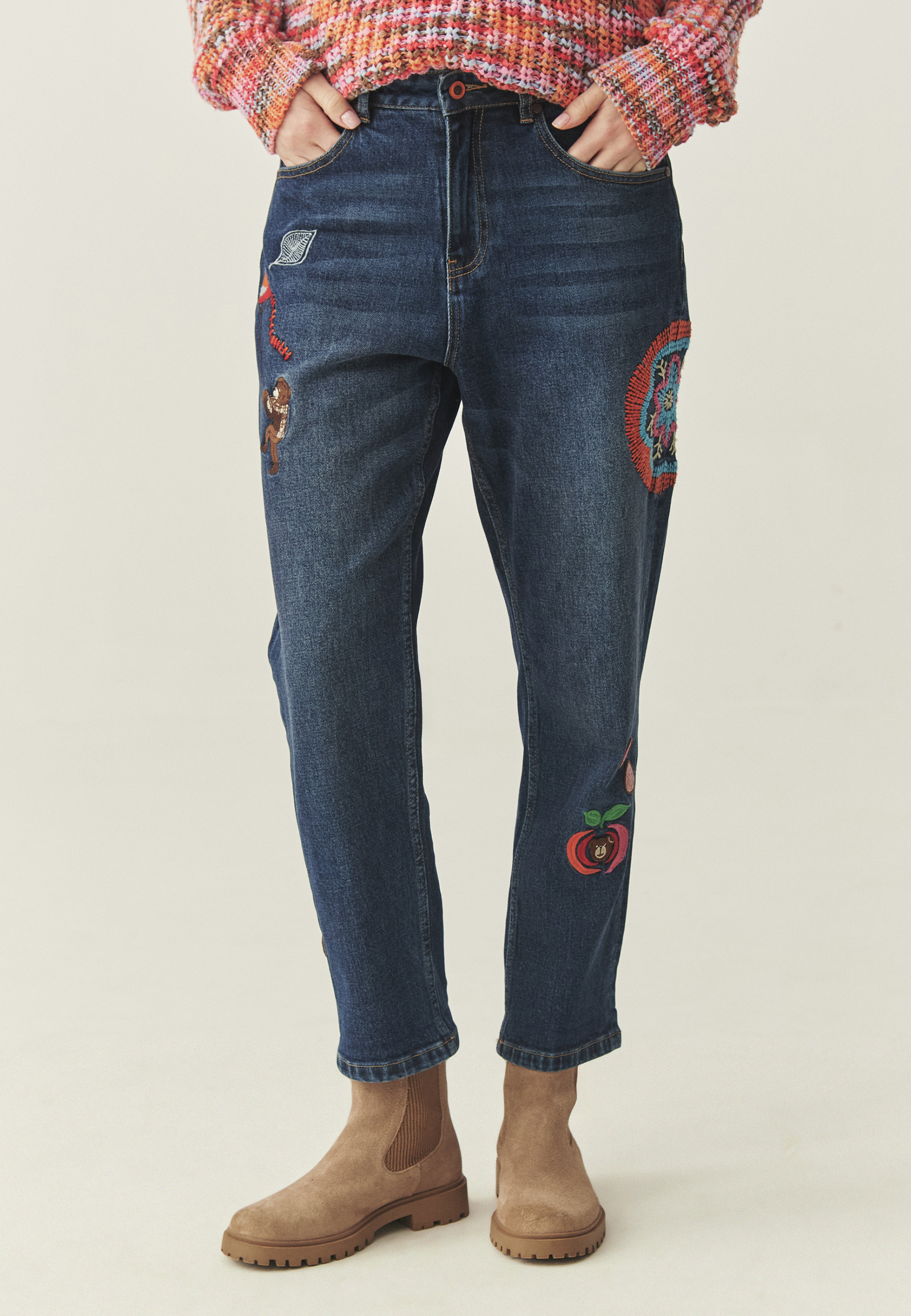 DŽÍNSY S VÝŠIVKOU - MISKO 1