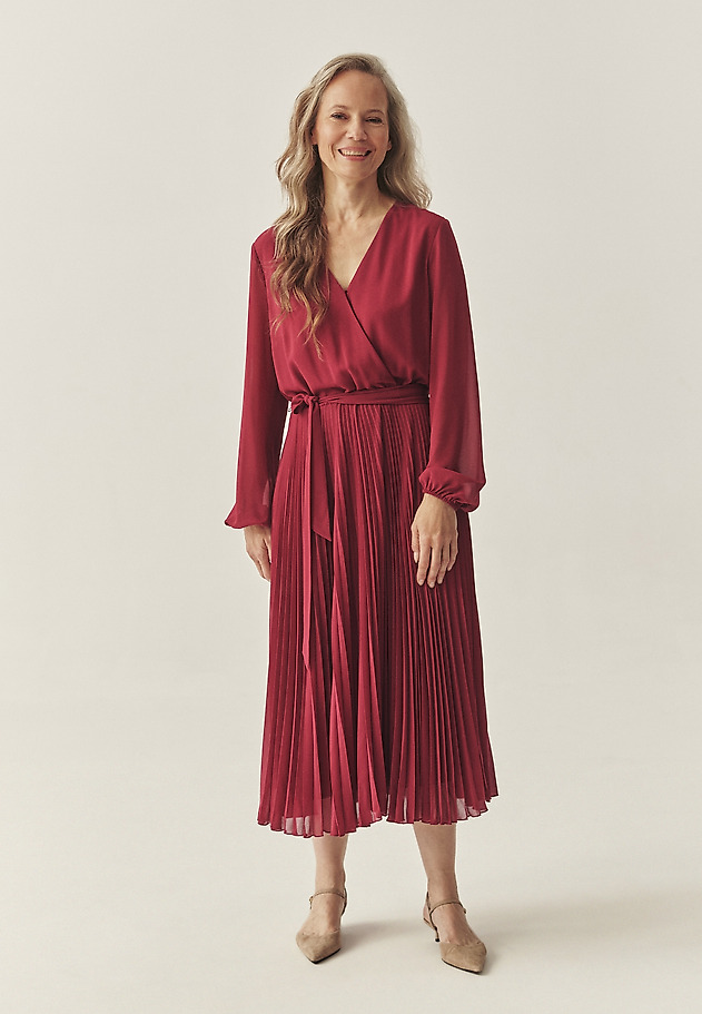 PLEATED MIDI DRESS - IDA 1 PLEATED MIDI DRESS - IDA 1 RED 2