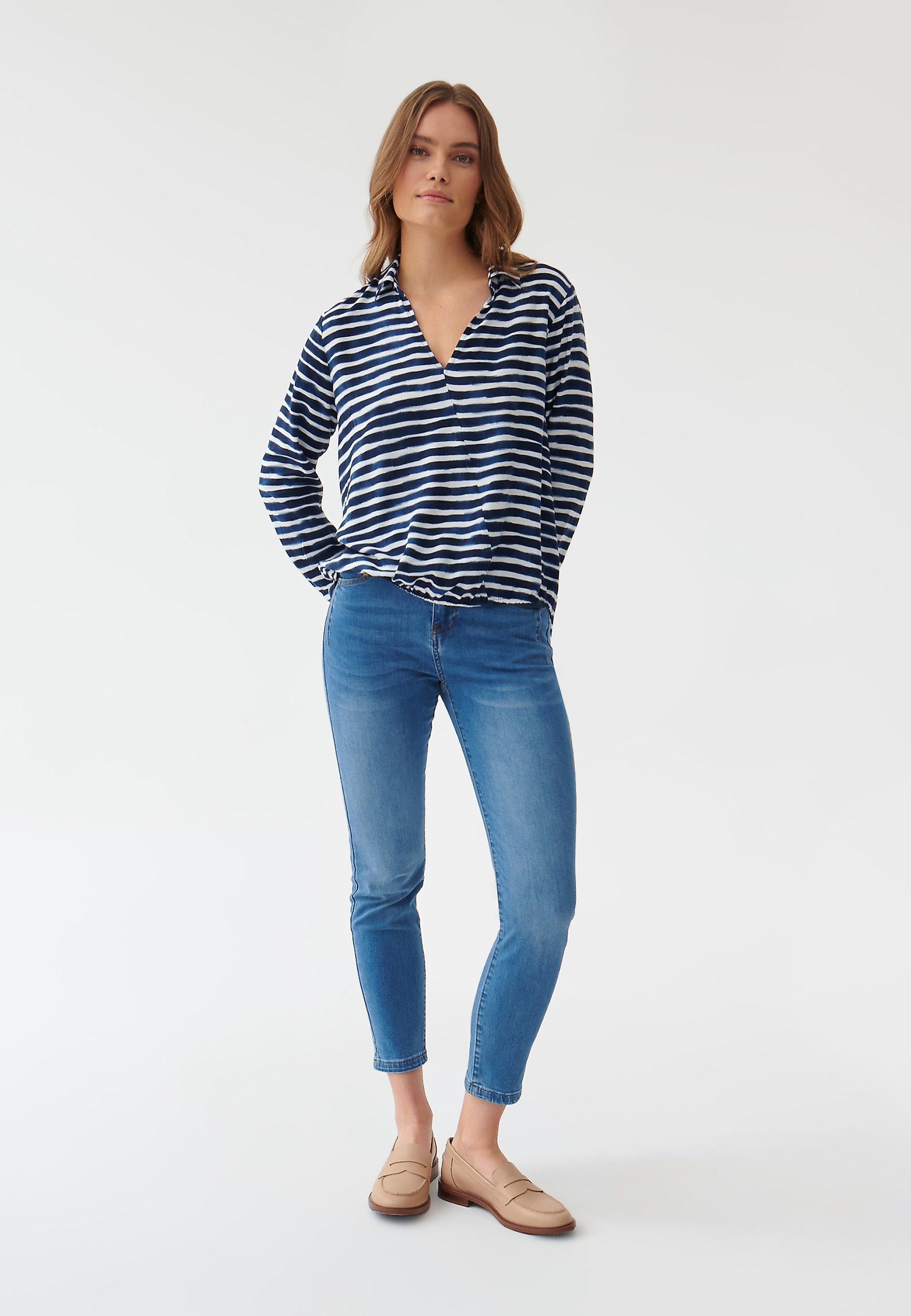 ŽENSKA ČRTASTA BLUZA SASENAK 1 ŽENSKA ČRTASTA BLUZA SASENAK 1 VEČBARVNA 89376