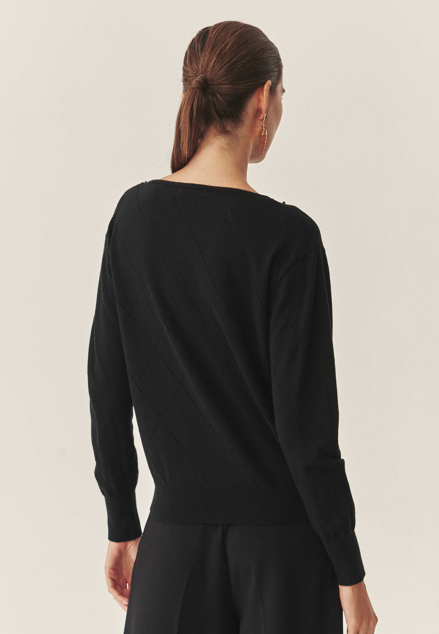 OKRASNA PULOVER S VISKOZO - AZAKI