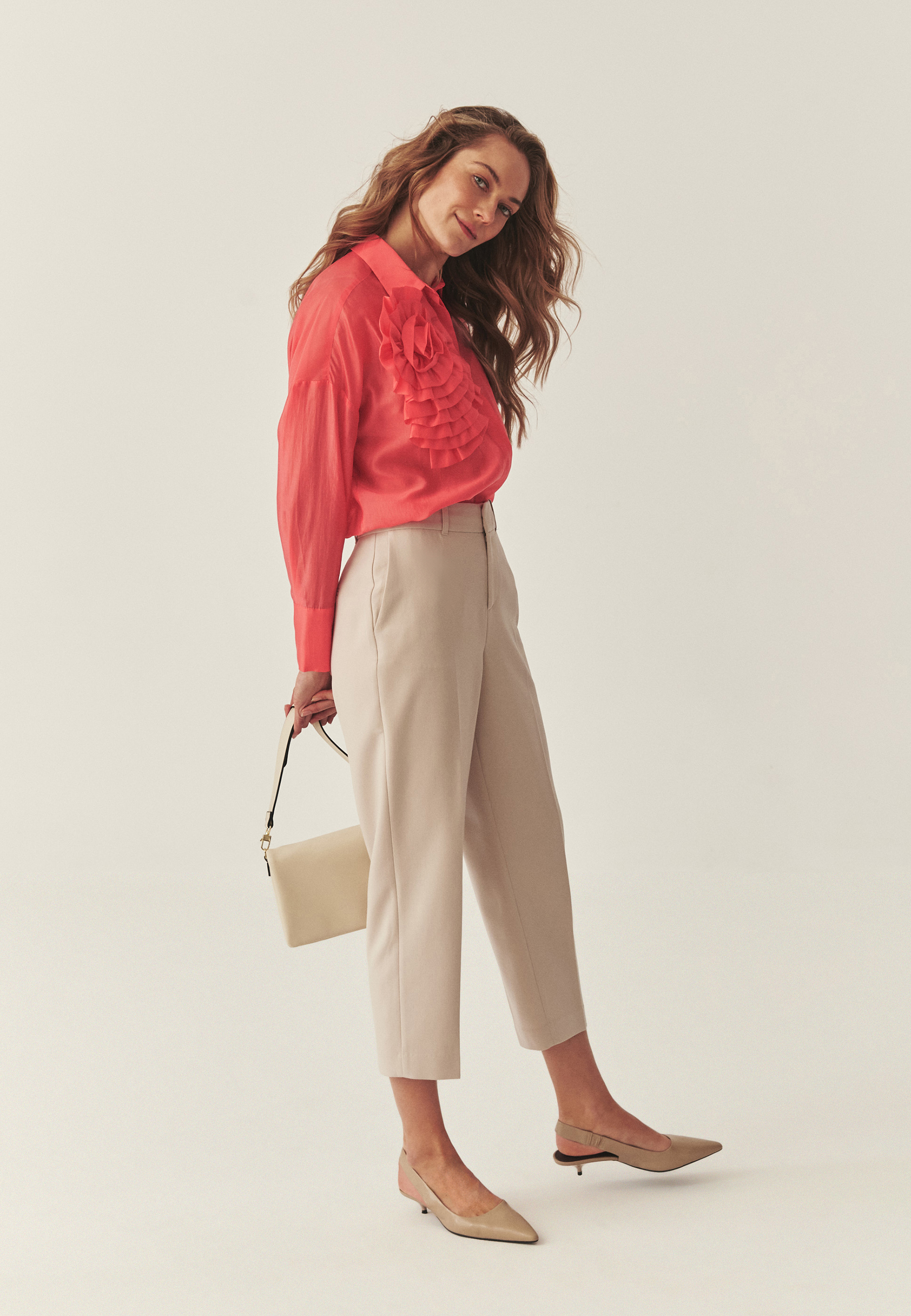 POLOPRŮHLEDNÁ KOŠILE S LYOCELLEM LENZING™ – CLARE ČERVENÁ 2