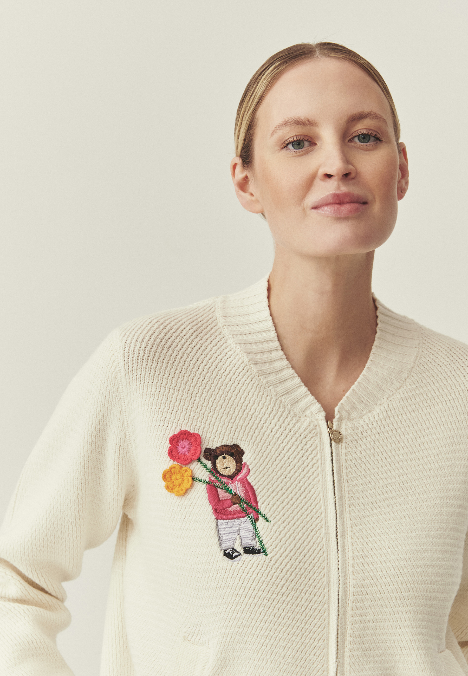 SWETROWA BOMBERKA Z WEŁNĄ - NOVIE BEŻOWY 2