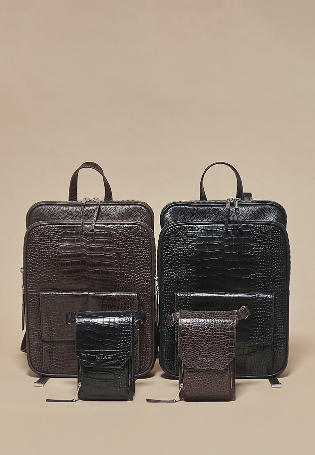 KOMPAKTOVÁ LISTONOSKA Z PRÍRODNÉNEJ KOŽE - AMBER KOMPAKTOVÁ LISTONOSKA Z PRÍRODNÉNEJ KOŽE - AMBER HNEDÁ 1