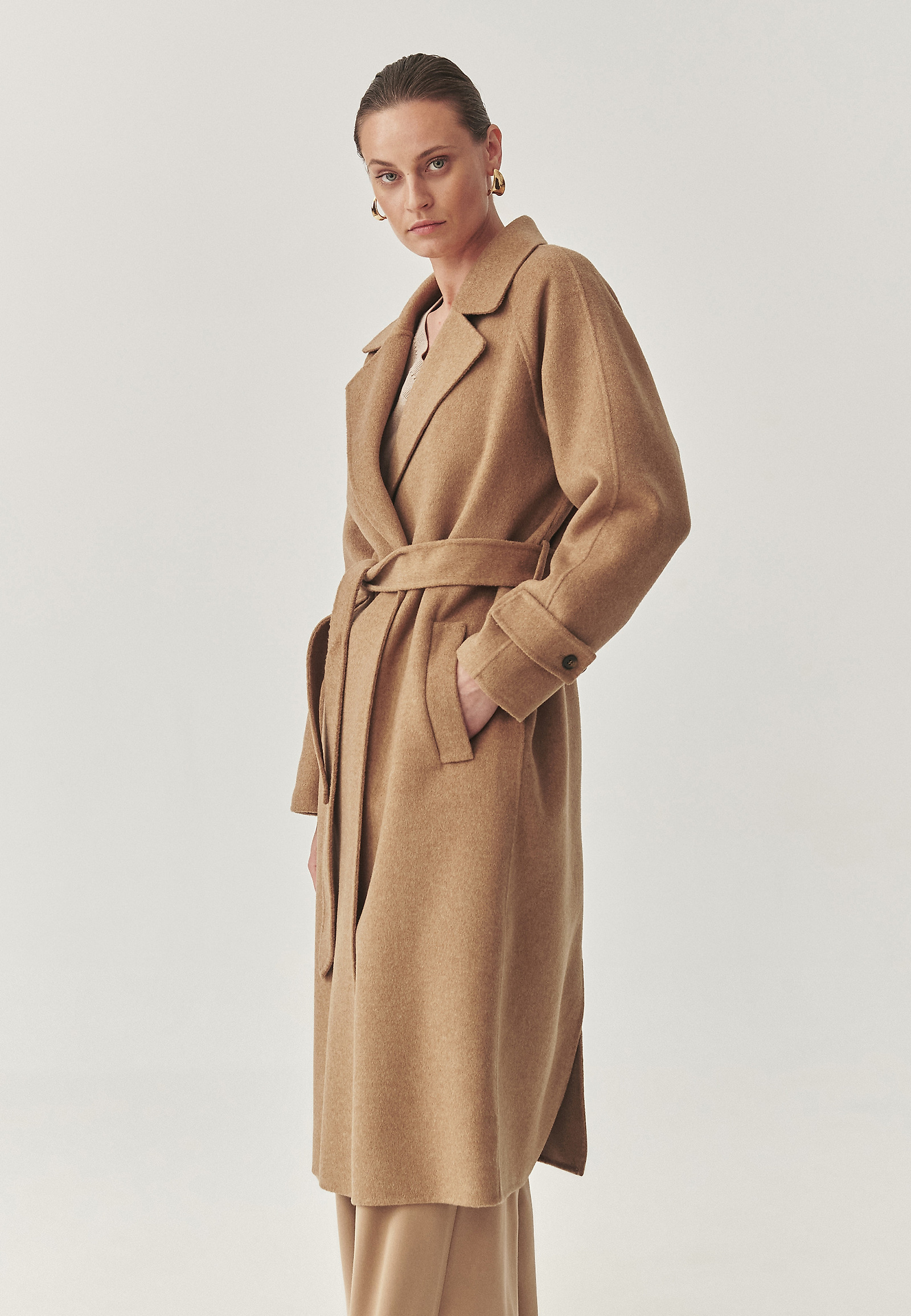 ELEGANCKI PŁASZCZ Z WEŁNĄ - LETICIA ELEGANCKI PŁASZCZ Z WEŁNĄ - LETICIA BEŻOWY 114712