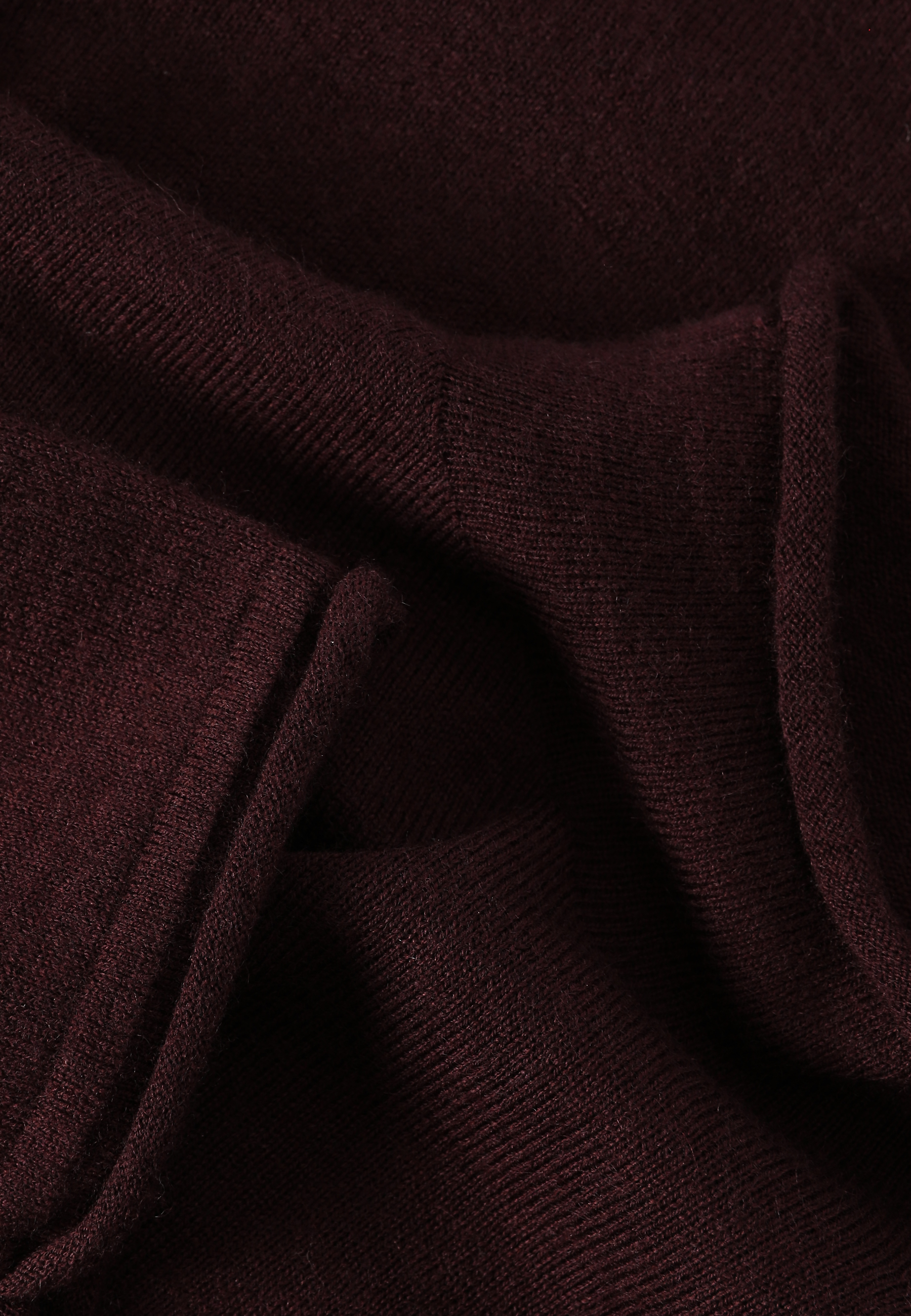 KLASIČNI POL-ROLNIK Z MEŠANICO VOLNE - BROADWAY RDEČA 2