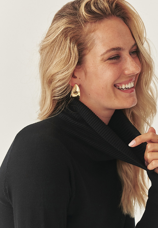 CLASSIC TURTLENECK JUMPER - NEKOKI CLASSIC TURTLENECK JUMPER - NEKOKI BLACK 5