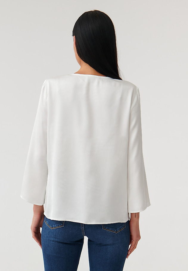 ŽENSKA BLUZA IZ VISKOZNEGA MATERIALA ISOLA ŽENSKA BLUZA IZ VISKOZNEGA MATERIALA ISOLA ECRU 3