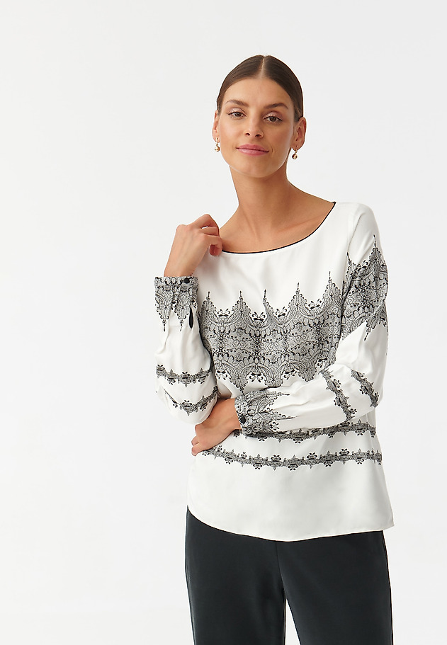 WZORZYSTA DAMSKA BLUZKA TKANINOWA Z DŁUGIM RĘKAWEM ALIANNA WZORZYSTA DAMSKA BLUZKA TKANINOWA Z DŁUGIM RĘKAWEM ALIANNA MULTIKOLOR 3