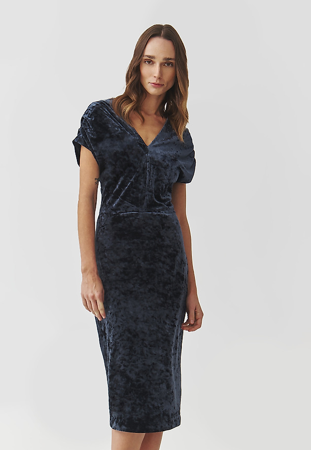 ELEGANT LADIES' DRESS IN VELVET — AKSA ELEGANT LADIES' DRESS IN VELVET — AKSA NAVY BLUE 1