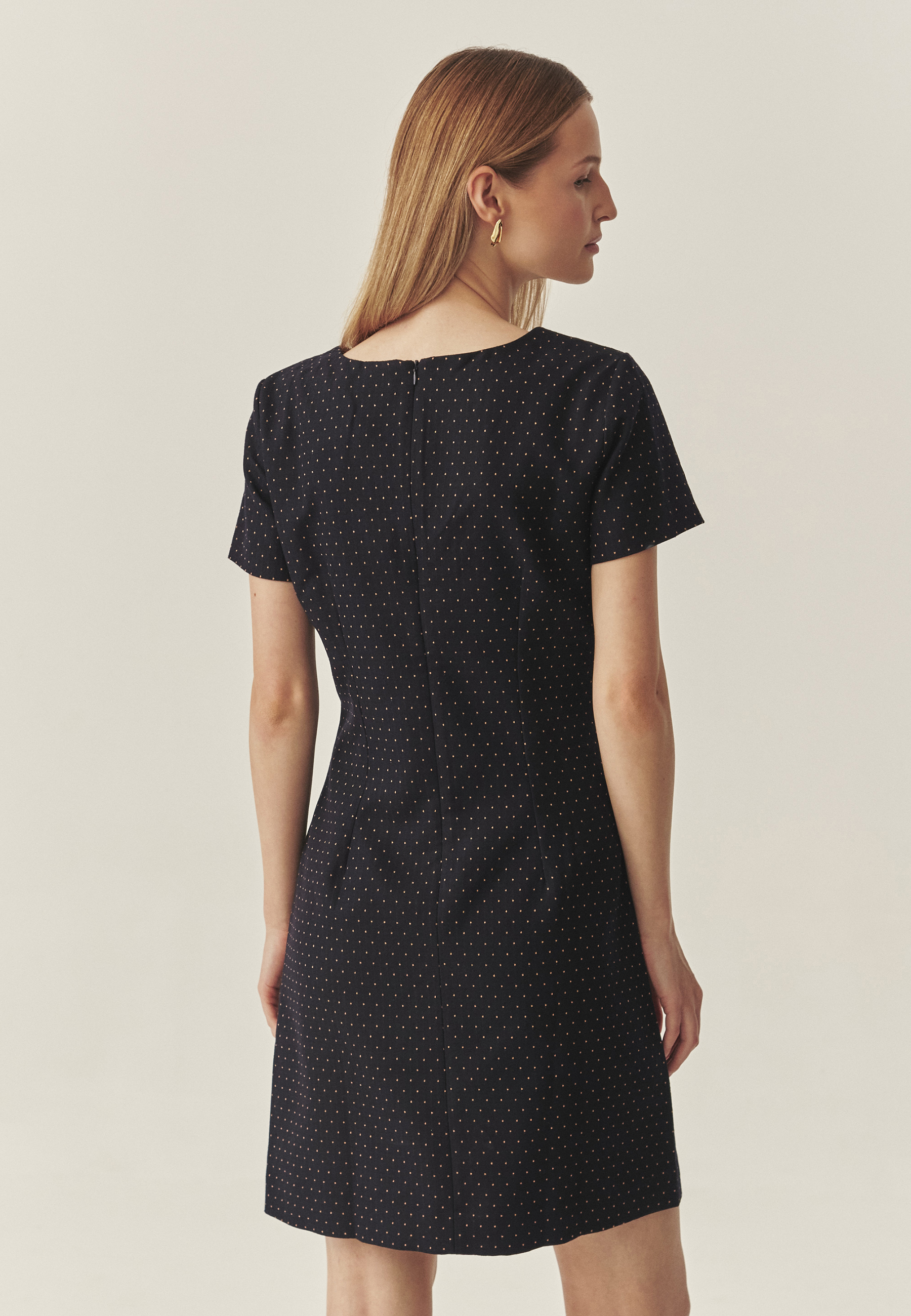 ROCHIE CLASICĂ DIN ȚESĂTURĂ, CU BULINE MĂRUNTE - SONOTO 1 MULTICOLOR 2