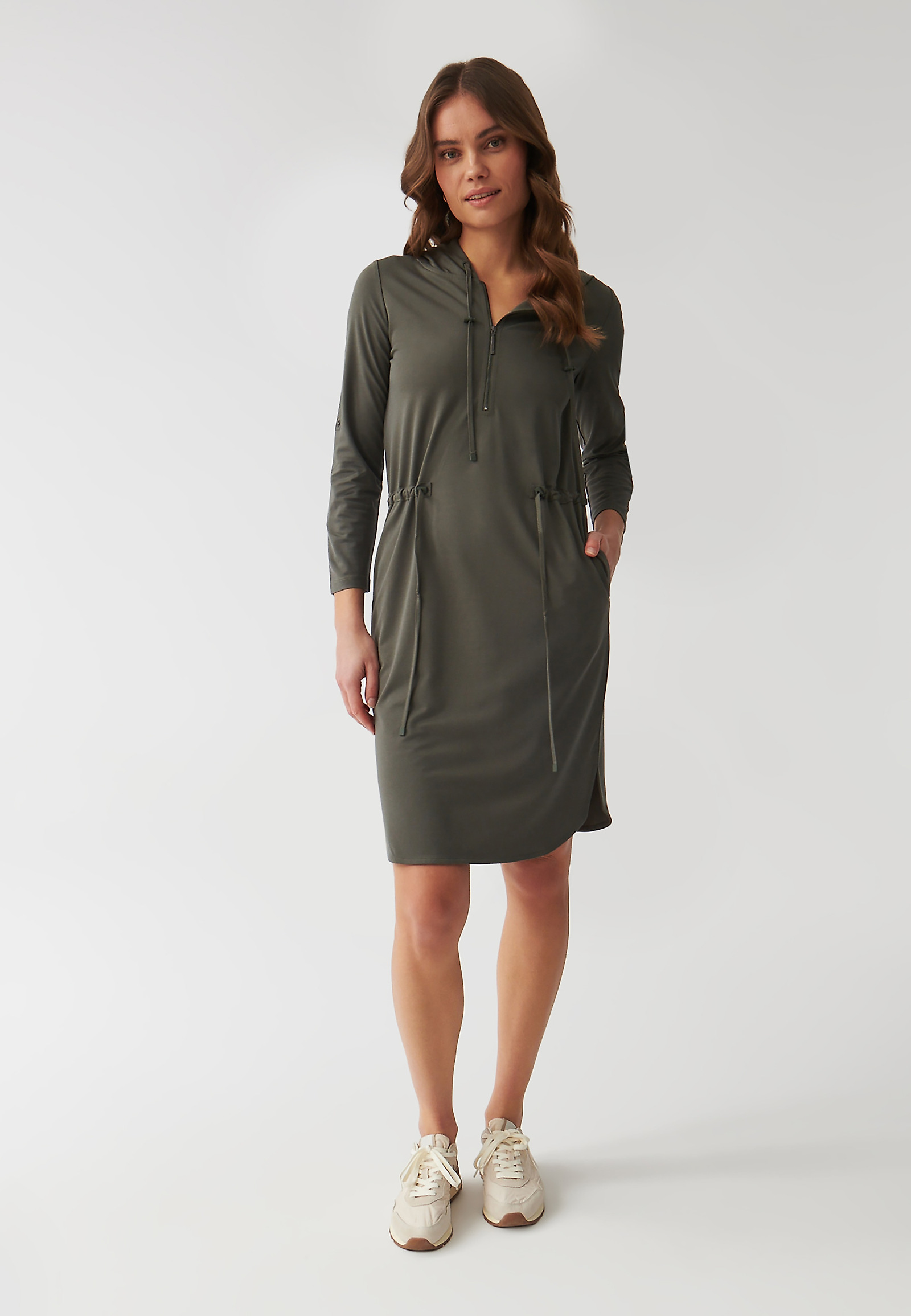 PRACTICAL LADIES’ DRESS WITH A HOOD - MOLOKO PRACTICAL LADIES’ DRESS WITH A HOOD - MOLOKO KHAKI 96161