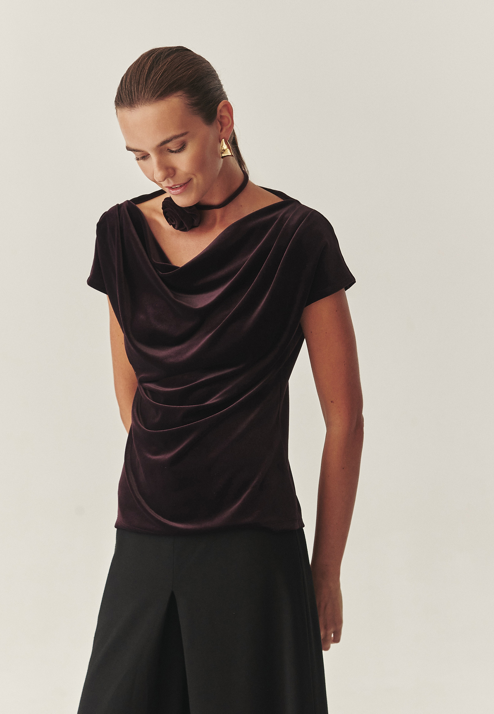 VELOUR BLOUSE WITH FLORAL DECORATION - BULAN 1 VELOUR BLOUSE WITH FLORAL DECORATION - BULAN 1 RED 118256