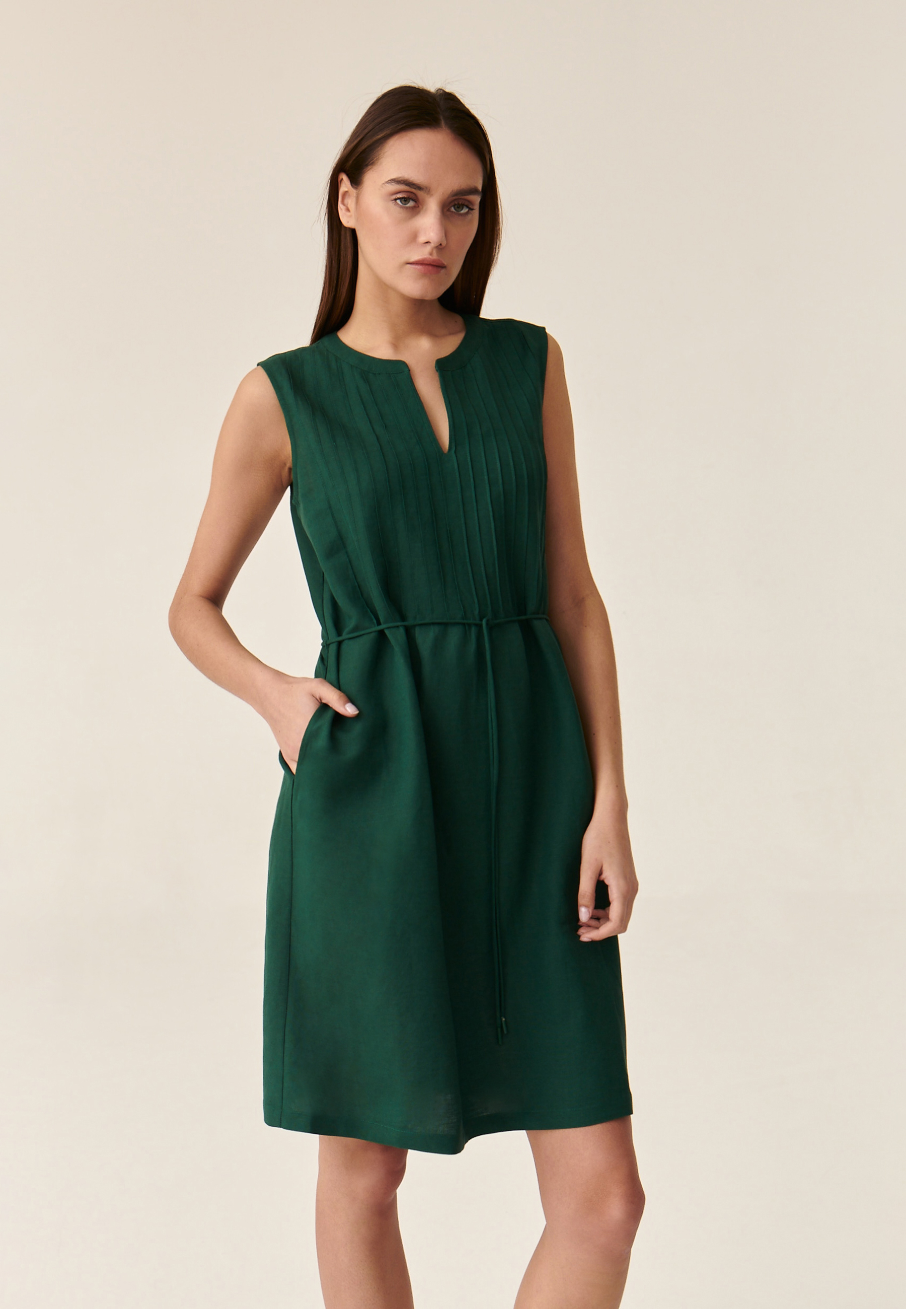 SUKIENKA TKANINOWA Z PASKIEM ANTRAKIA