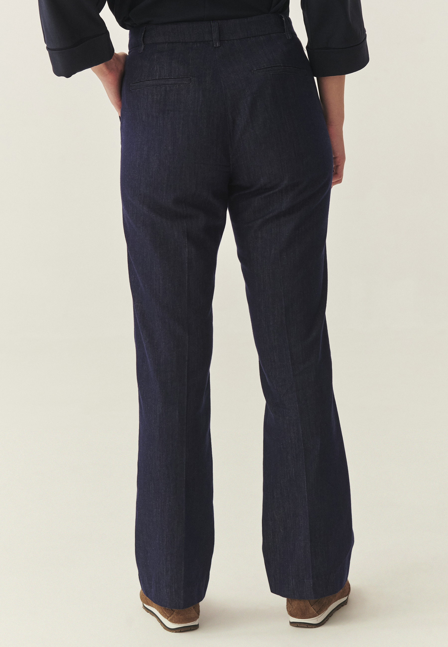 DENIMOWE SPODNIE GARNITUROWE - LAURANIA