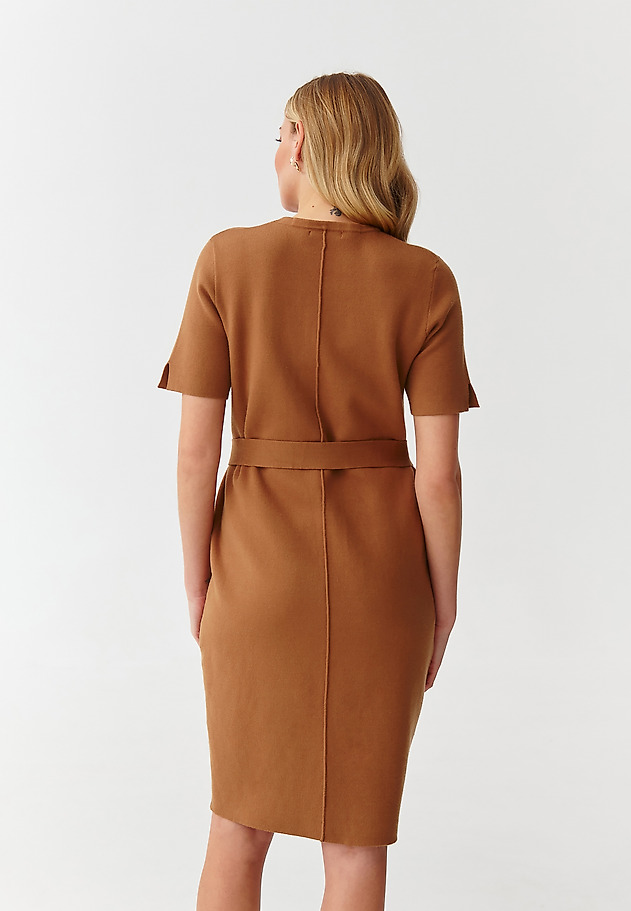 LADIES’ SHORT-SLEEVED DRESS TIED AROUND THE WAIST - JENNIFER LADIES’ SHORT-SLEEVED DRESS TIED AROUND THE WAIST - JENNIFER BEŻOWY 4