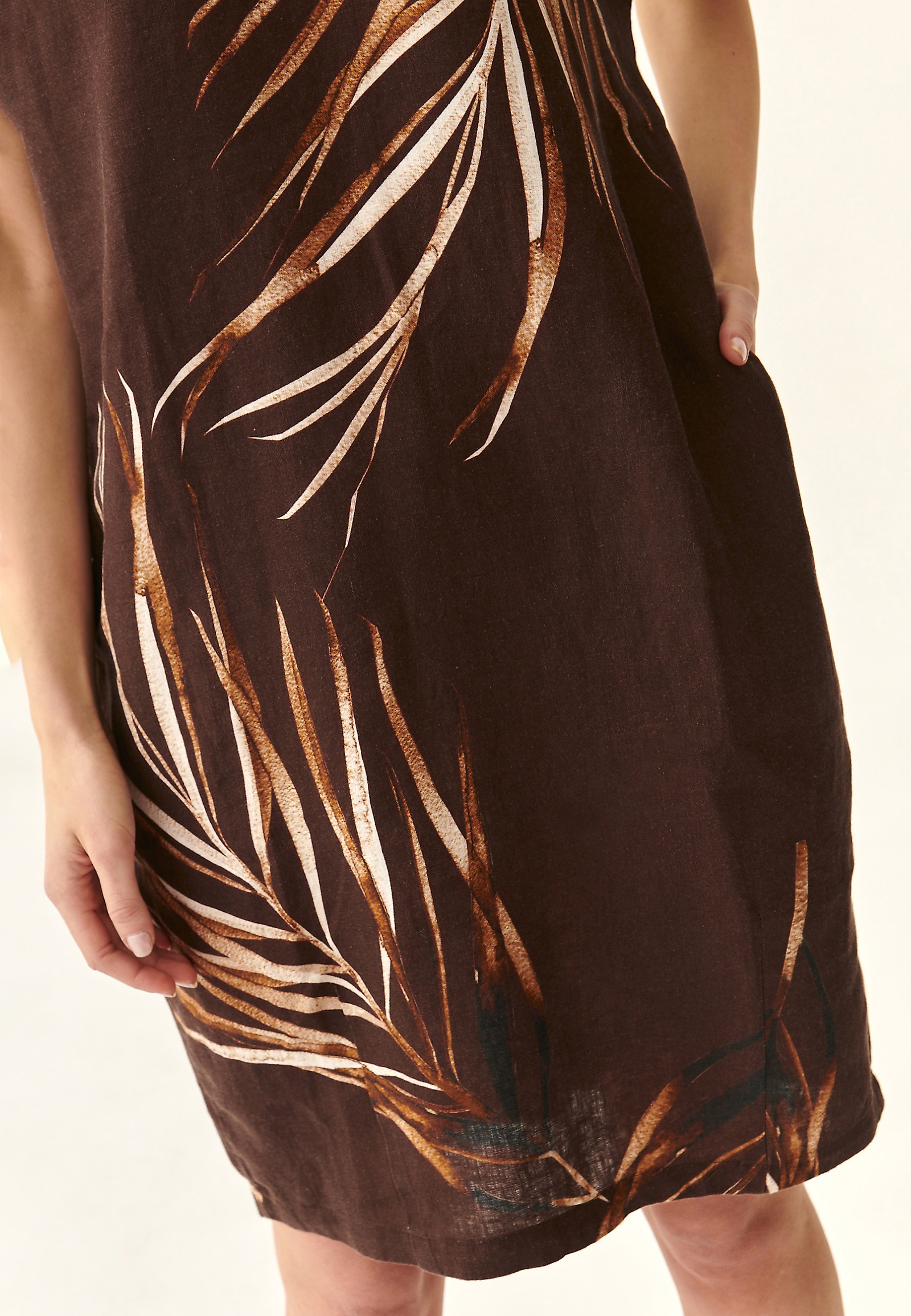 ROCHIE DIN IN OWERTI ROCHIE DIN IN OWERTI MARO 87922