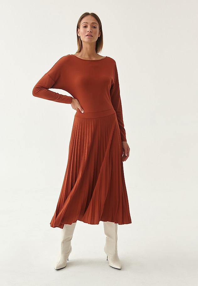 DZIANINOWA SUKIENKA DAMSKA MIDI OKSI DZIANINOWA SUKIENKA DAMSKA MIDI OKSI POMARAŃCZOWY 5