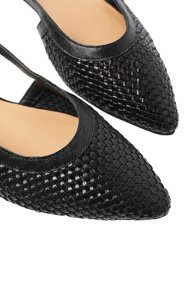 KOŽENÉ BALERÍNY S OTEVŘENOU PATOU — DEVI KOŽENÉ BALERÍNY S OTEVŘENOU PATOU — DEVI ČERNÁ 7