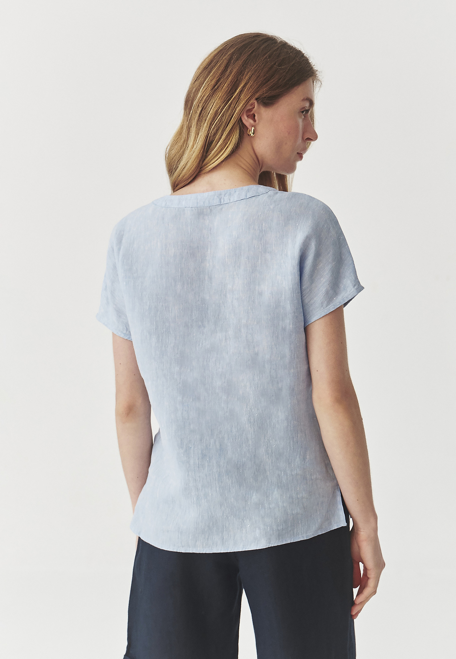 LANENA BLUZA S KOKOSOVIMI GUMBI - MARELLI LANENA BLUZA S KOKOSOVIMI GUMBI - MARELLI MODRA 98248