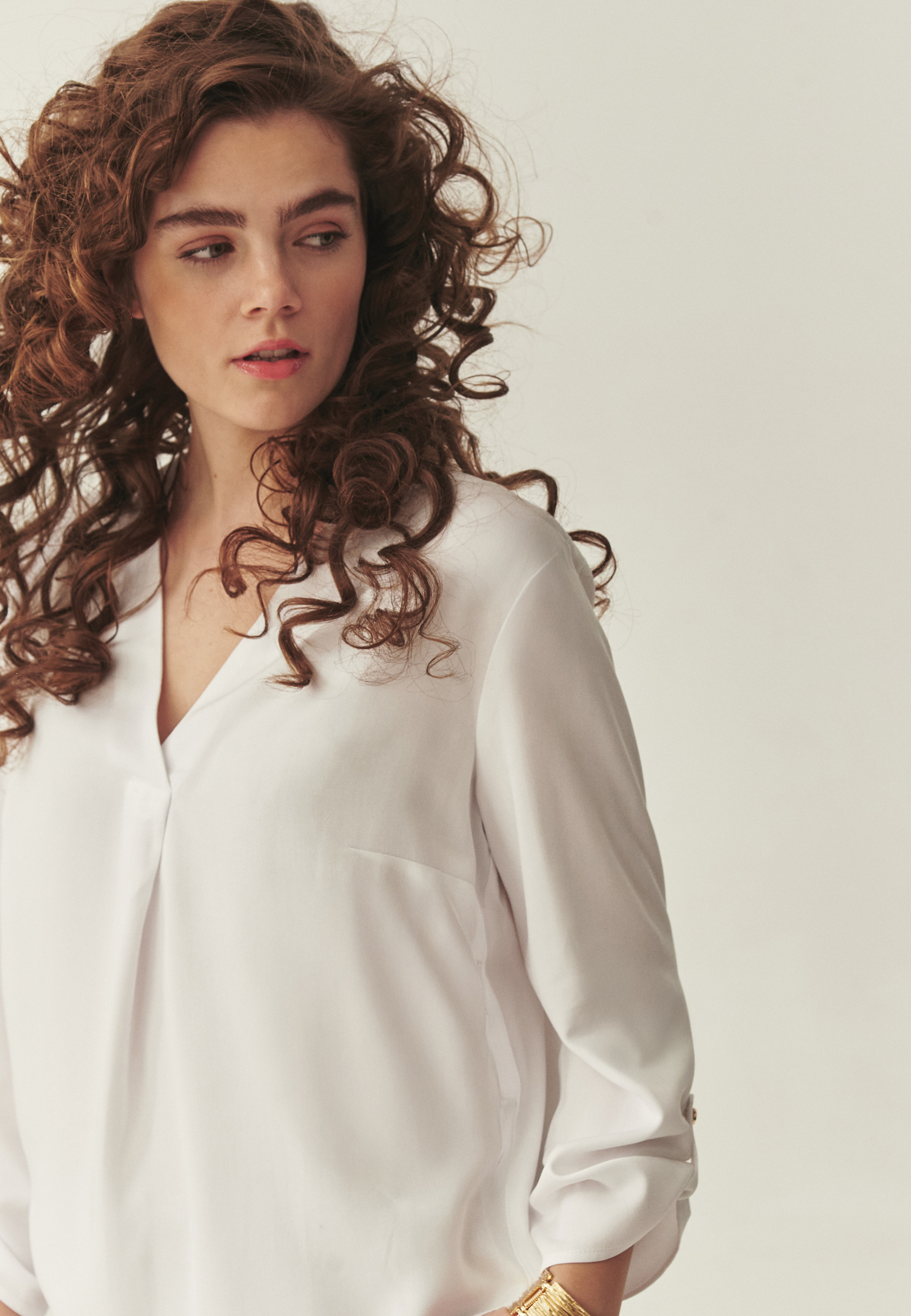 CLASSIC BLOUSE MADE FROM LENZING™ ECOVERO™ VISCOSE - ELMI 1 WHITE 2