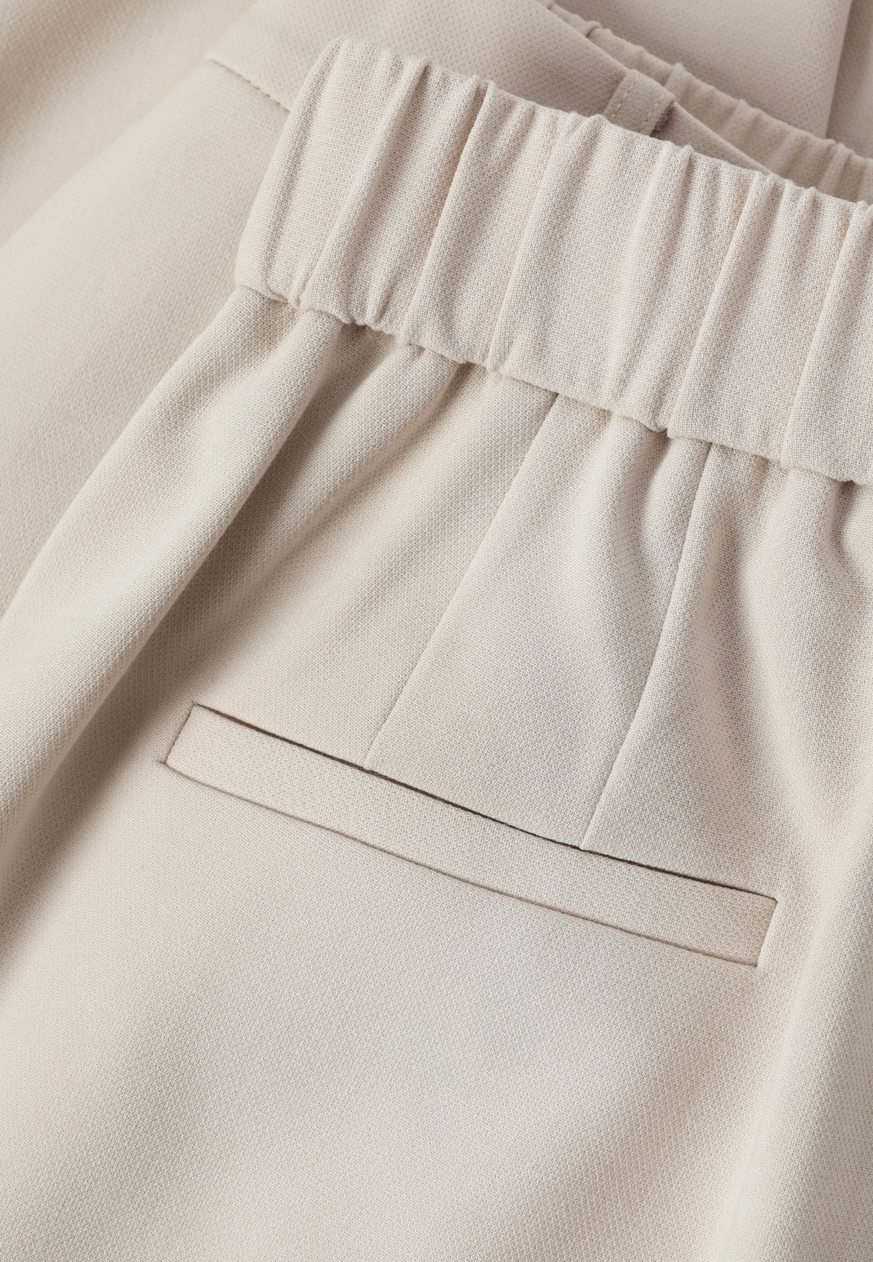 KOSTÝMOVÉ KALHOTY S ROVNÝMI NOHAVICEMI – KOLIA 7