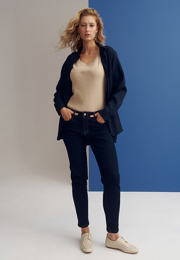 DÁMSKE PRILIEHAVÉ BAVLNENÉ TRIČKO – ANTONINA DÁMSKE PRILIEHAVÉ BAVLNENÉ TRIČKO – ANTONINA BÉŽOVÁ 1