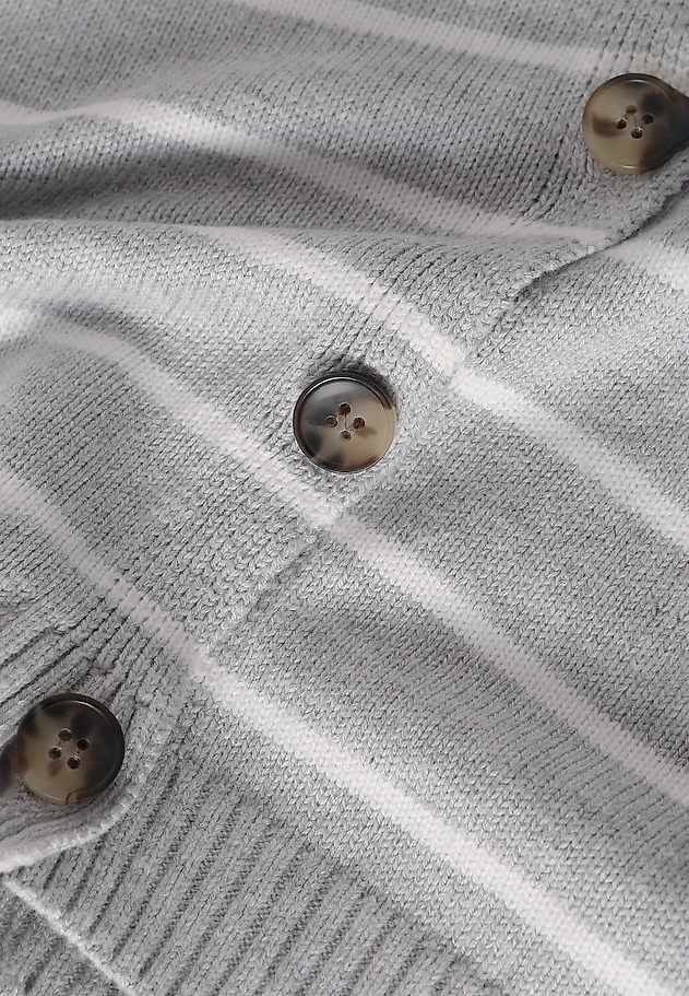 SWETER DAMSKI W PASKI Z GUZIKAMI SARE SWETER DAMSKI W PASKI Z GUZIKAMI SARE MULTIKOLOR 7