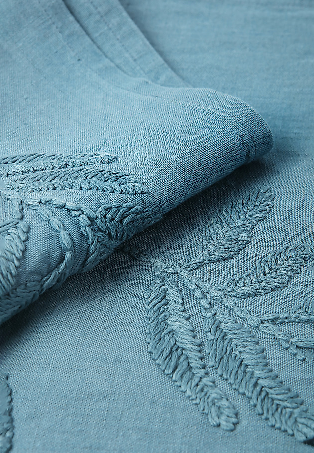 EMBROIDERED TABLE RUNNER AURA EMBROIDERED TABLE RUNNER AURA BLUE 2