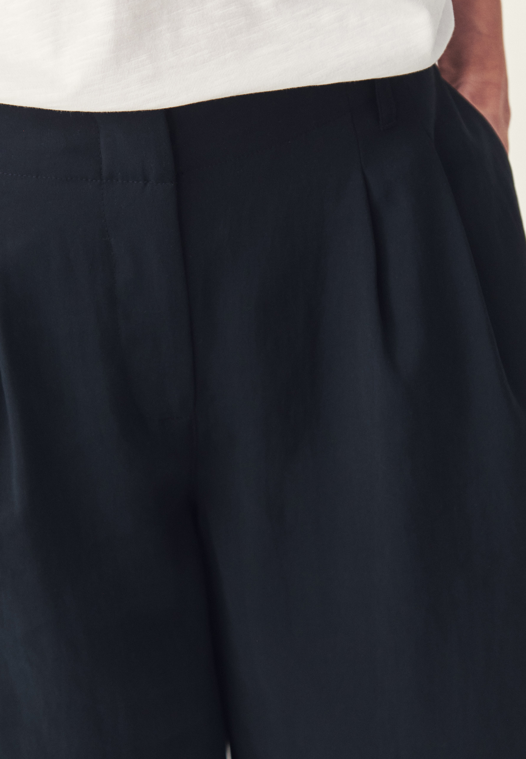 LÁTKOVÉ NOHAVICE S VISKÓZOU – ZAROKINE