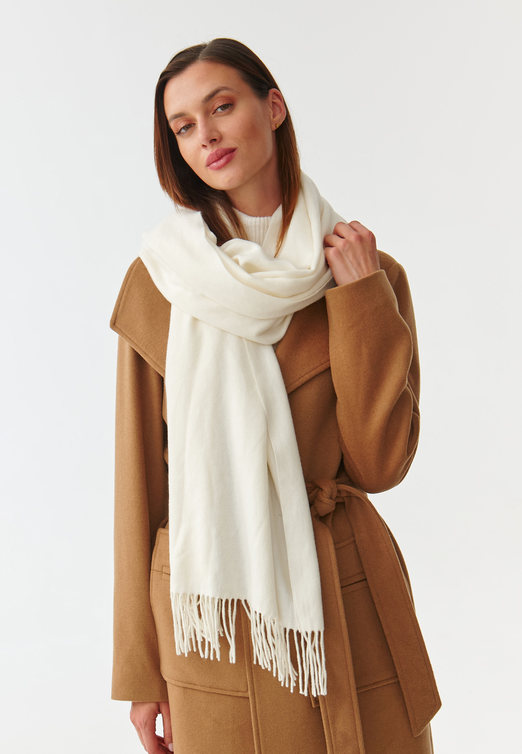 JEDNOFAREBNÝ DÁMSKY ŠÁL DIANA