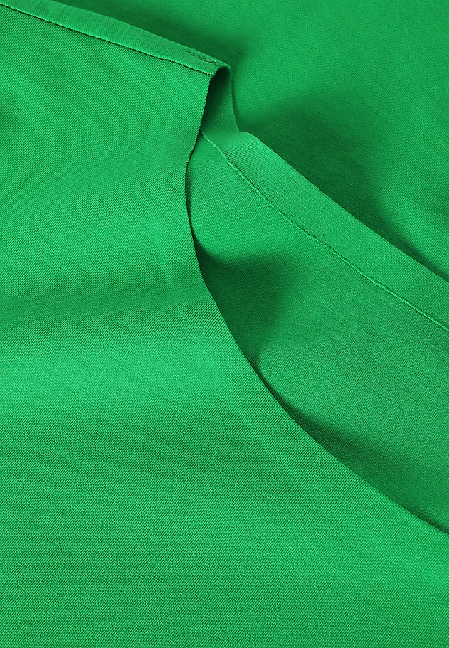 BLUZĂ CLASICĂ DE DAMĂ, DIN TRICOT CU MÂNECĂ SCURTĂ - MIKAJA 1 BLUZĂ CLASICĂ DE DAMĂ, DIN TRICOT CU MÂNECĂ SCURTĂ - MIKAJA 1 VERDE 6