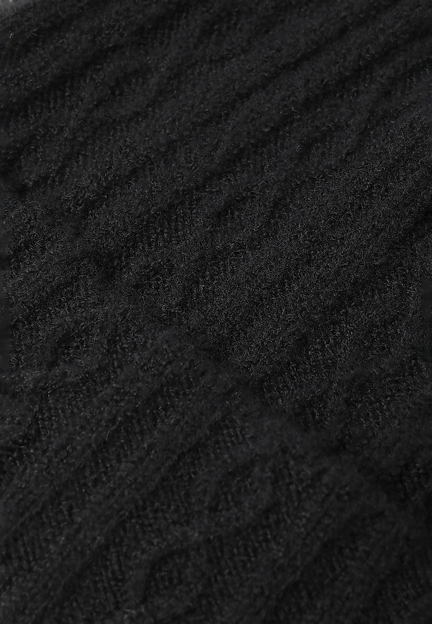 LADIES' KNITTED CAP — GORA LADIES' KNITTED CAP — GORA CZARNY 3