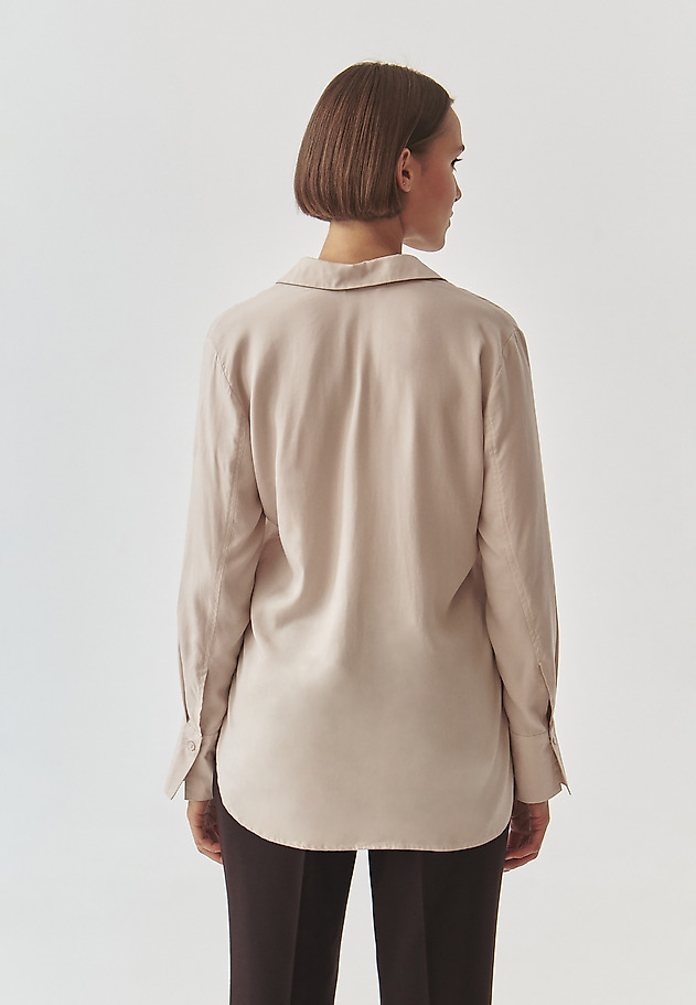 LADIES' FABRIC SHIRT WITH COLLAR - PRECJONA 1 LADIES' FABRIC SHIRT WITH COLLAR - PRECJONA 1 BEŻOWY 3