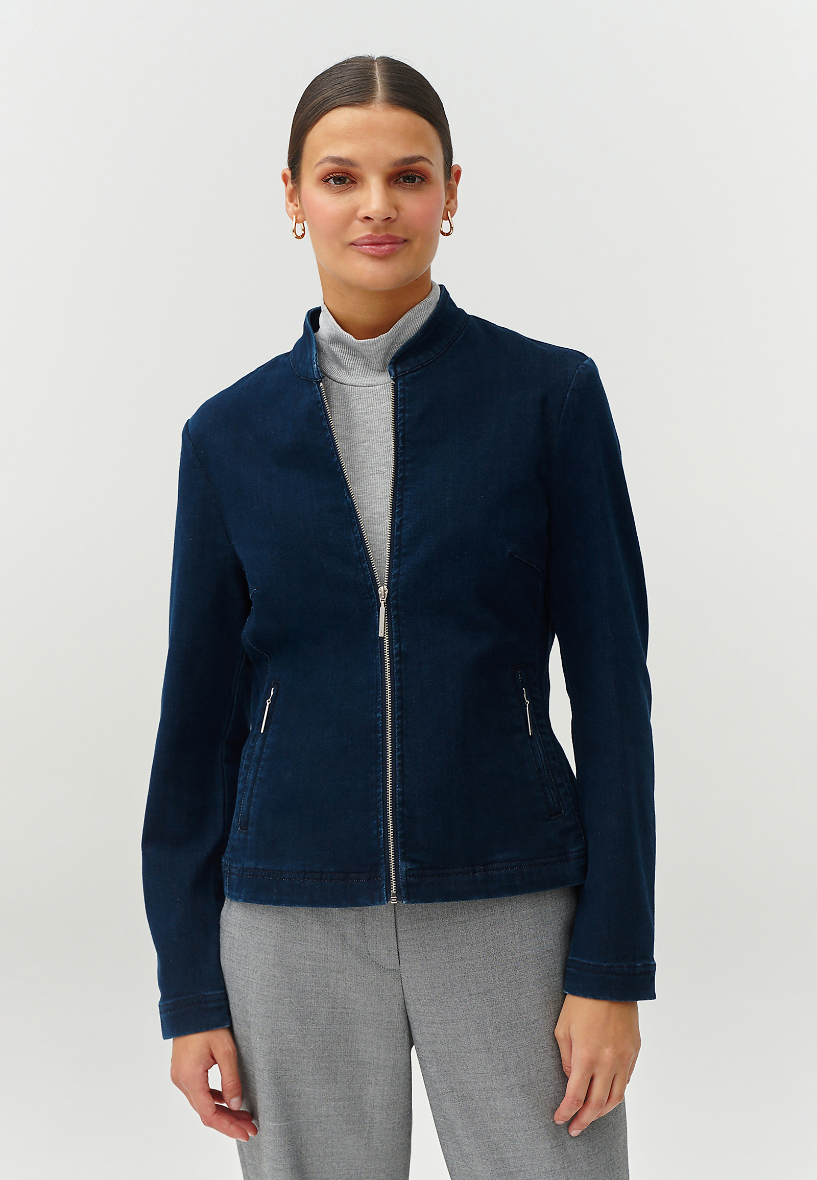 LADIES’ DENIM JACKET WITH STAND-UP COLLAR — BAMI LADIES’ DENIM JACKET WITH STAND-UP COLLAR — BAMI BLUE 94386