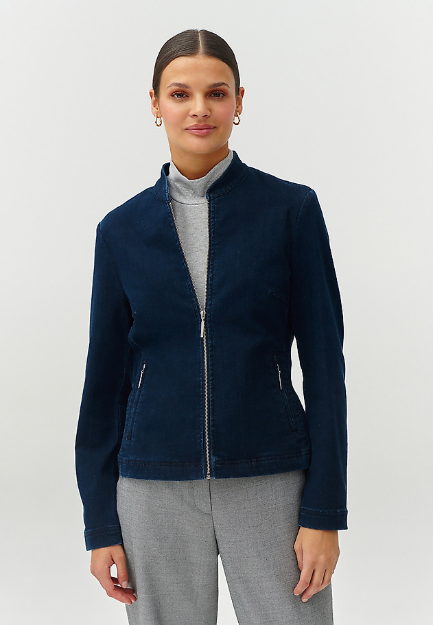 LADIES’ DENIM JACKET WITH STAND-UP COLLAR — BAMI LADIES’ DENIM JACKET WITH STAND-UP COLLAR — BAMI NIEBIESKI 4