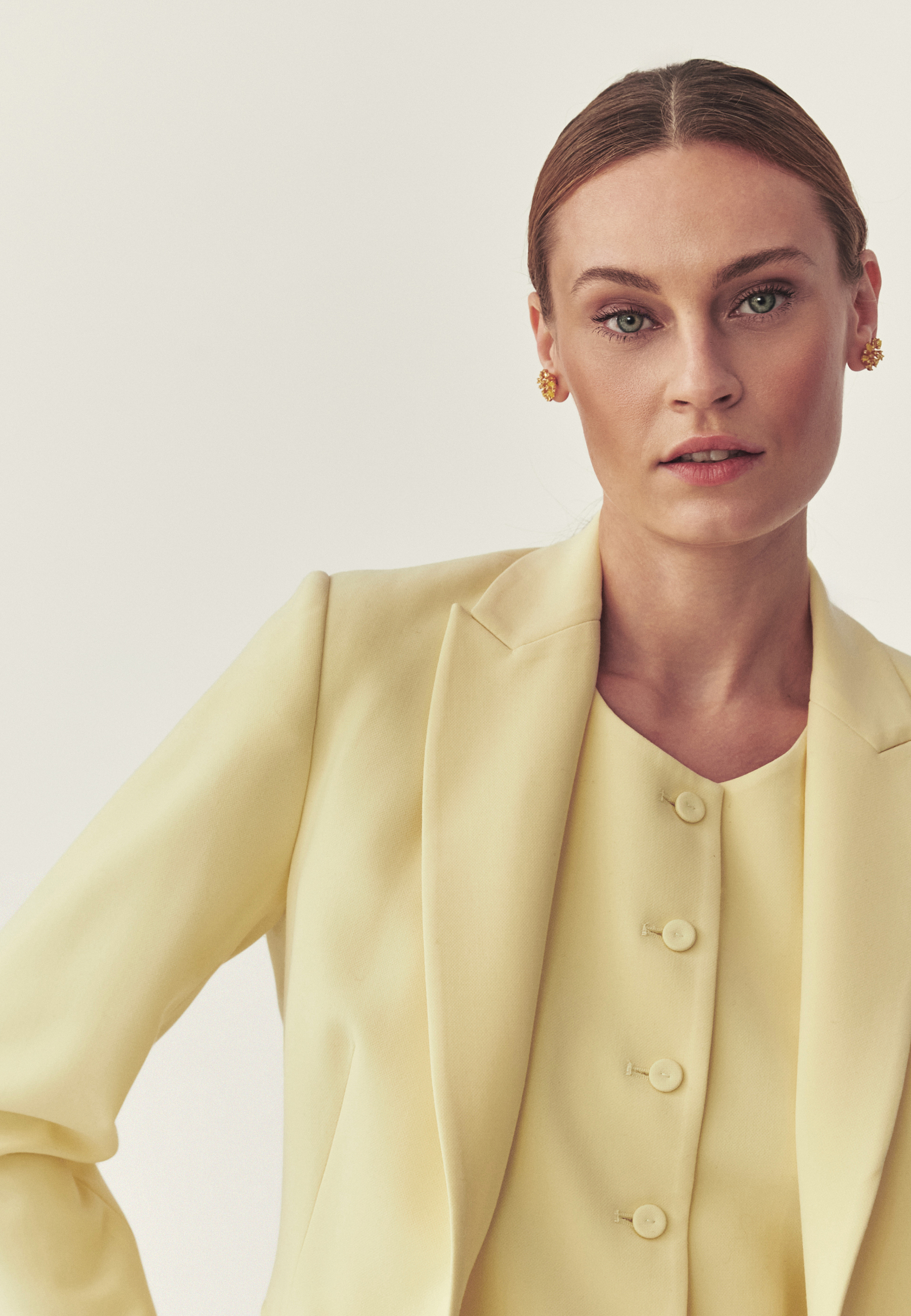 TKANINOVÝ DÁMSKÝ BLAZER - REMALA 4