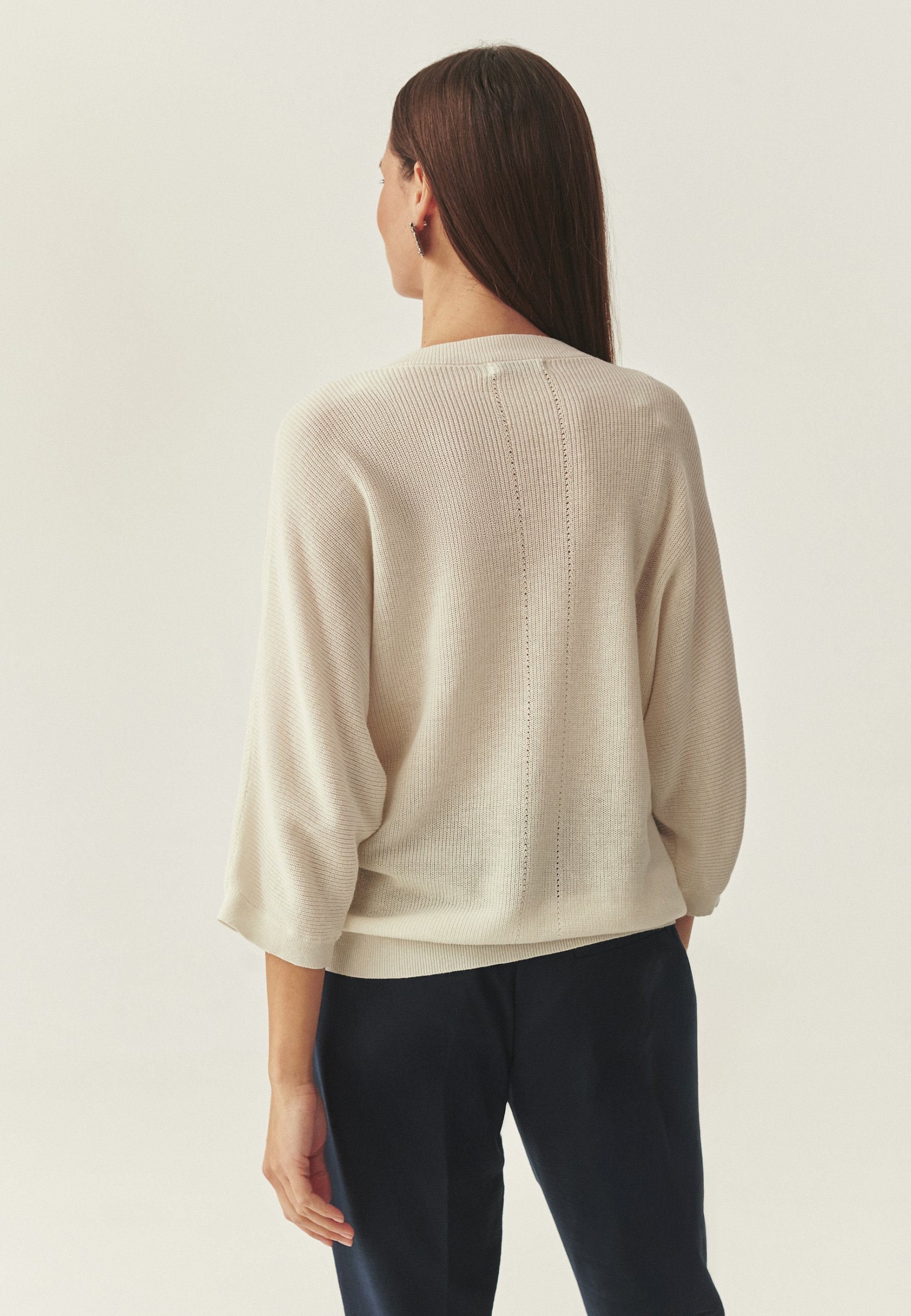 SWOBODNY SWETER - NEZARA