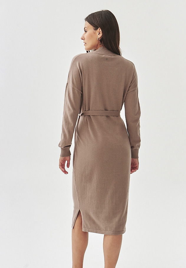 KNITTED LADIES' DRESS WITH TIE WAIST BELT - AZALEA KNITTED LADIES' DRESS WITH TIE WAIST BELT - AZALEA BEŻOWY 4