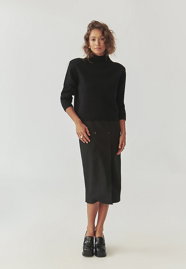 LADIES’ OVERSIZED SWEATER WITH MOCK TURTLENECK - MALMANA 1 LADIES’ OVERSIZED SWEATER WITH MOCK TURTLENECK - MALMANA 1 CZARNY 3