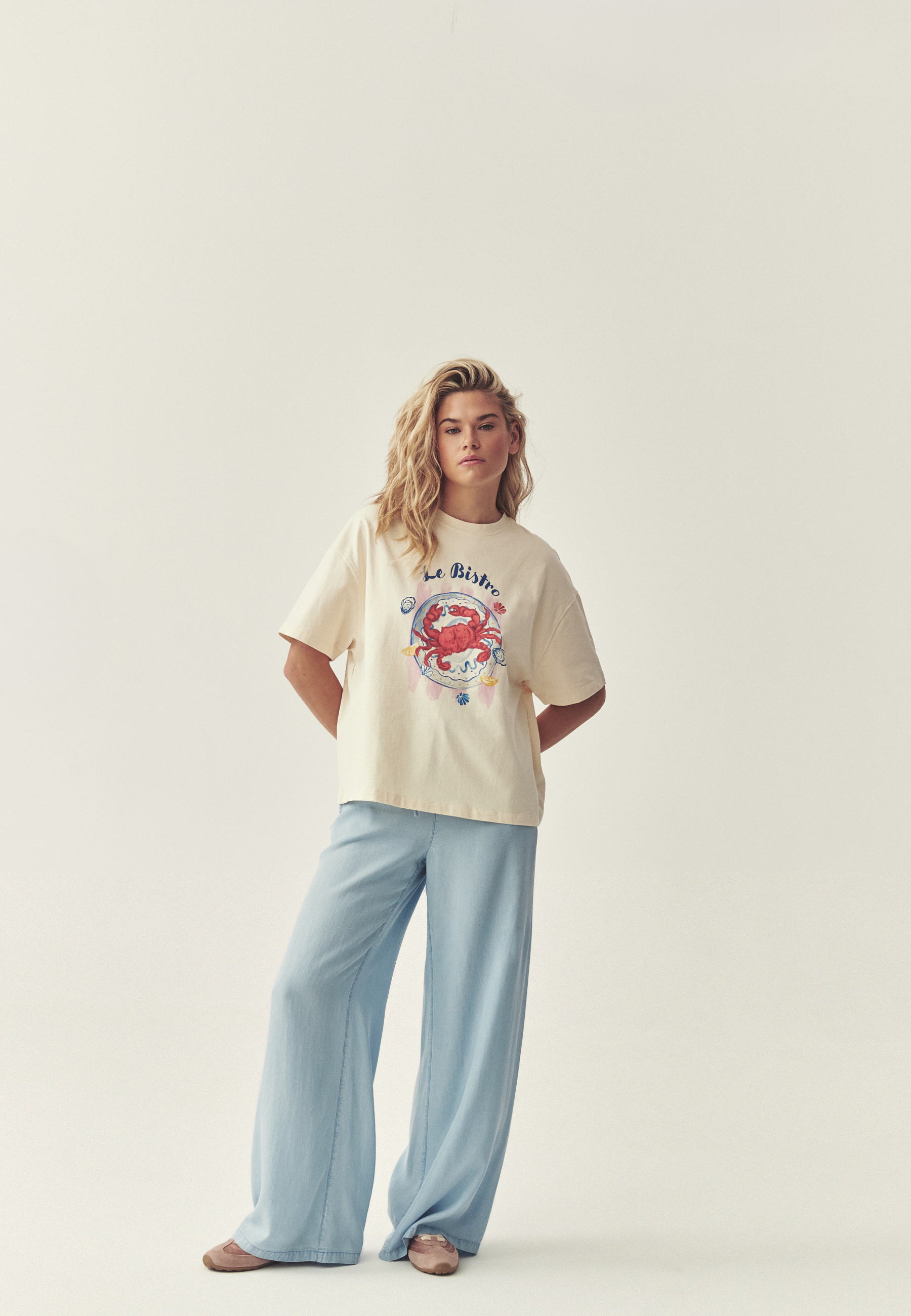 BAWEŁNIANY T-SHIRT Z NADRUKIEM - PLAYA