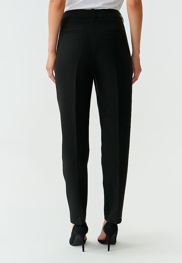 ELEGANT LADIES’ TROUSERS WITH CUFFS AMEFI 1 ELEGANT LADIES’ TROUSERS WITH CUFFS AMEFI 1 CZARNY 3