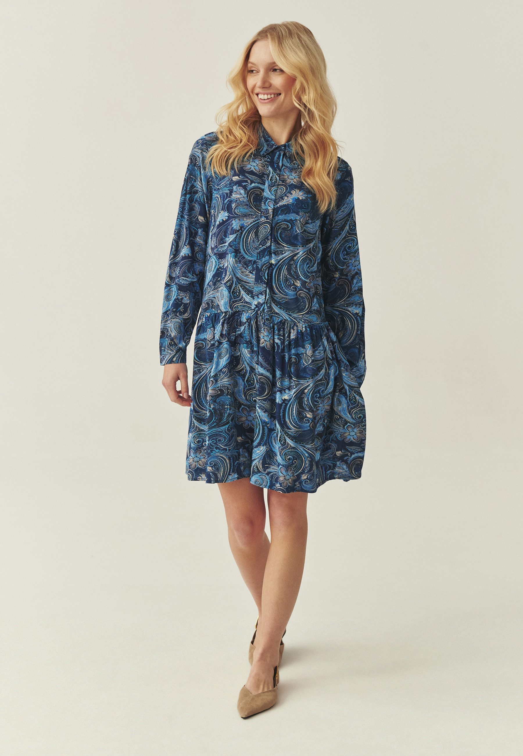 WZORZYSTA SUKIENKA Z WISKOZY LENZING™ ECOVERO™ - LOLITA