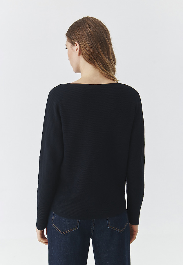 LADIES' STRUCTURED SWEATER WITH A BOAT NECKLINE - PEGGIE LADIES' STRUCTURED SWEATER WITH A BOAT NECKLINE - PEGGIE GRANATOWY 3