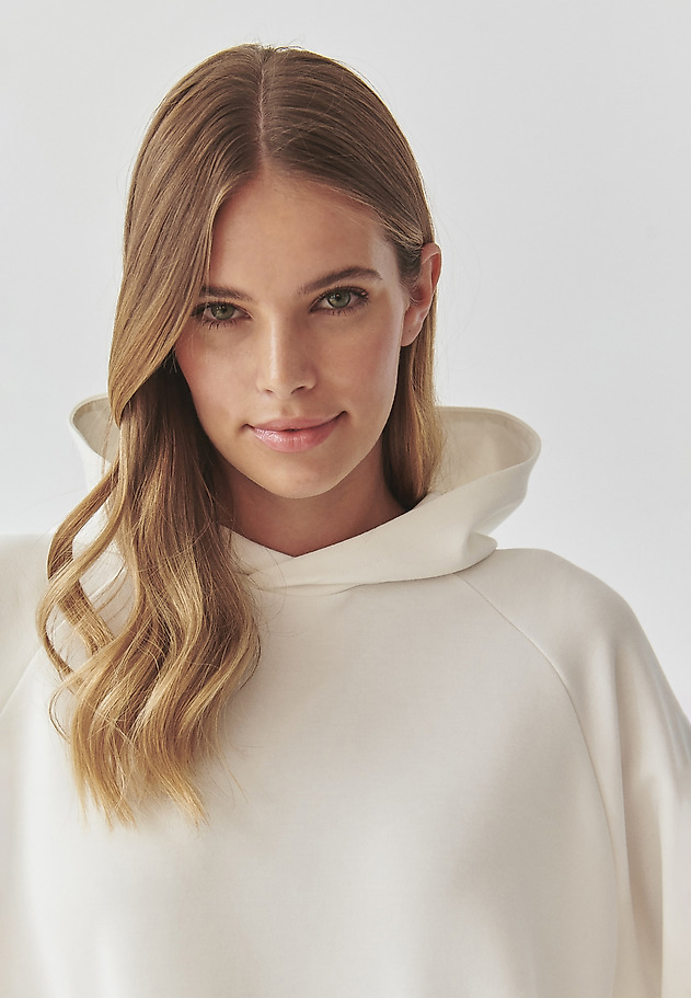 LADIES’ RAGLAN HOODIE - VIOLETTA LADIES’ RAGLAN HOODIE - VIOLETTA ECRU 6
