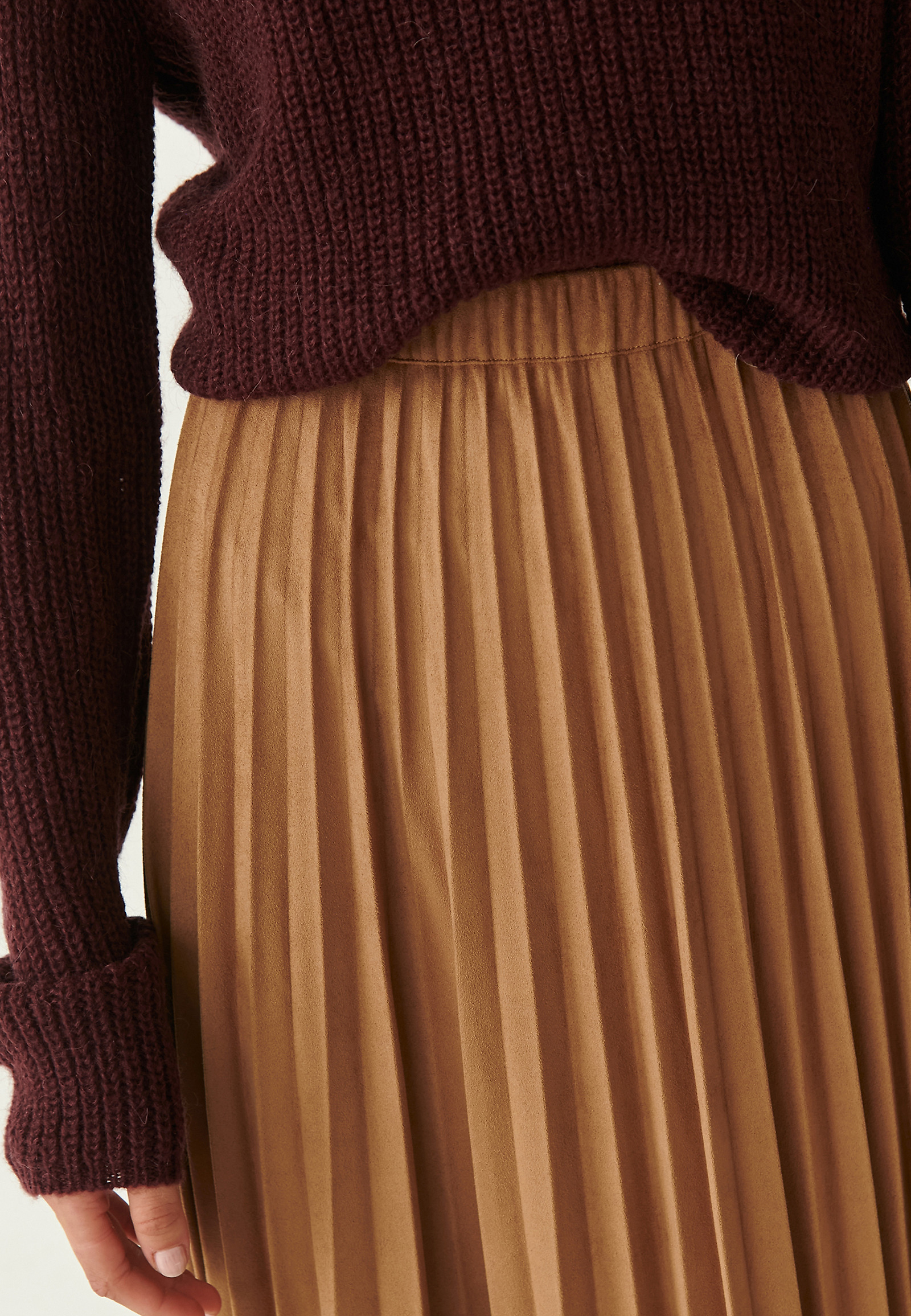 LADIES' PLEATED MIDI SKIRT ALMI 1 LADIES' PLEATED MIDI SKIRT ALMI 1 BEIGE 106259