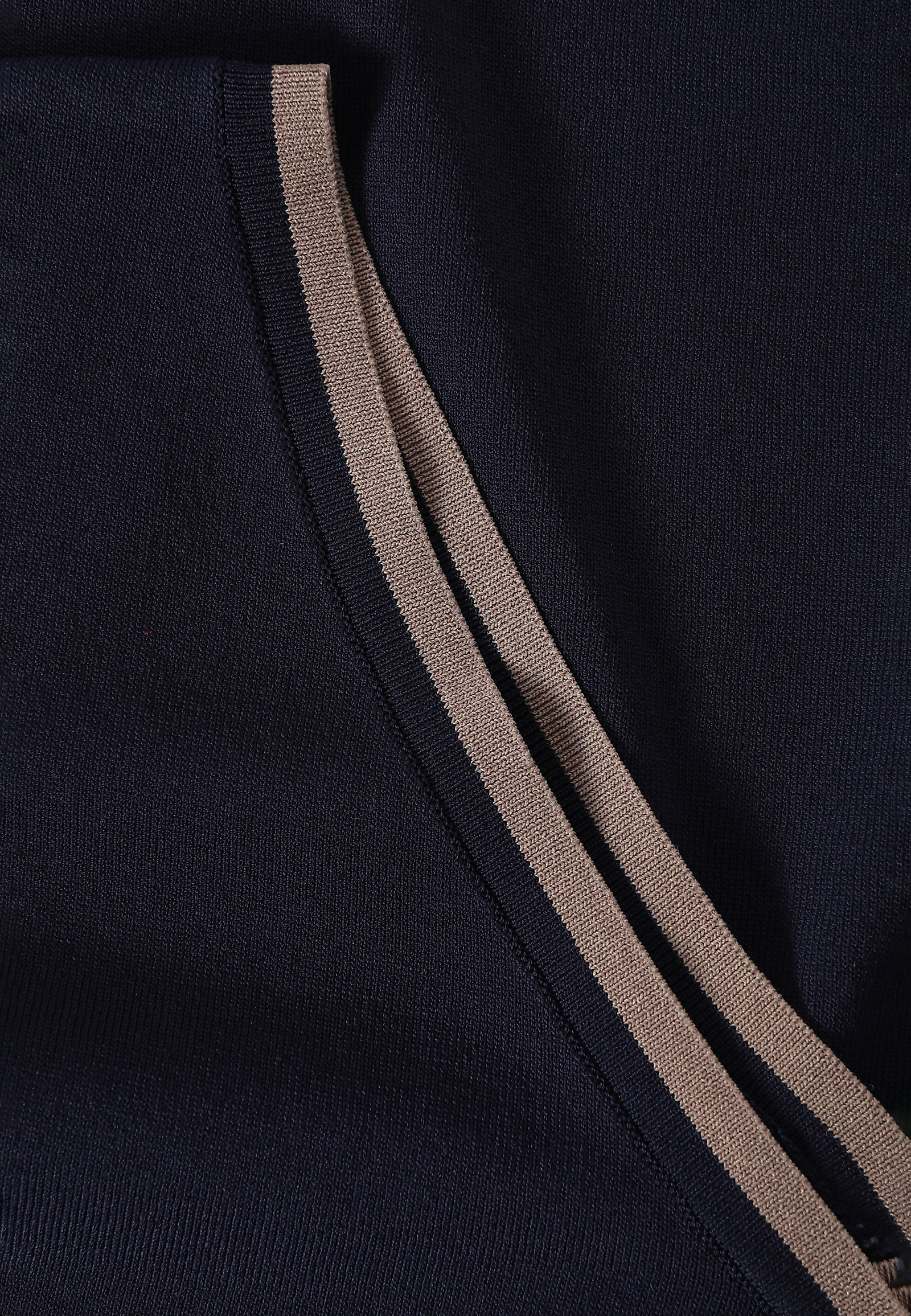 LADIES’ BLOUSE WITH A CONTRASTING RIBBING - SORA LADIES’ BLOUSE WITH A CONTRASTING RIBBING - SORA NAVY BLUE 99509
