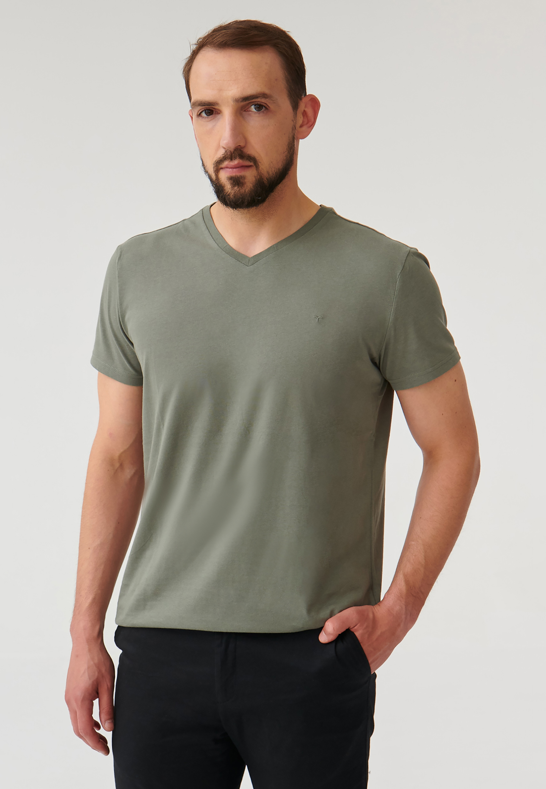 CLASIC BĂRBAȚI T-SHIRT LUCK