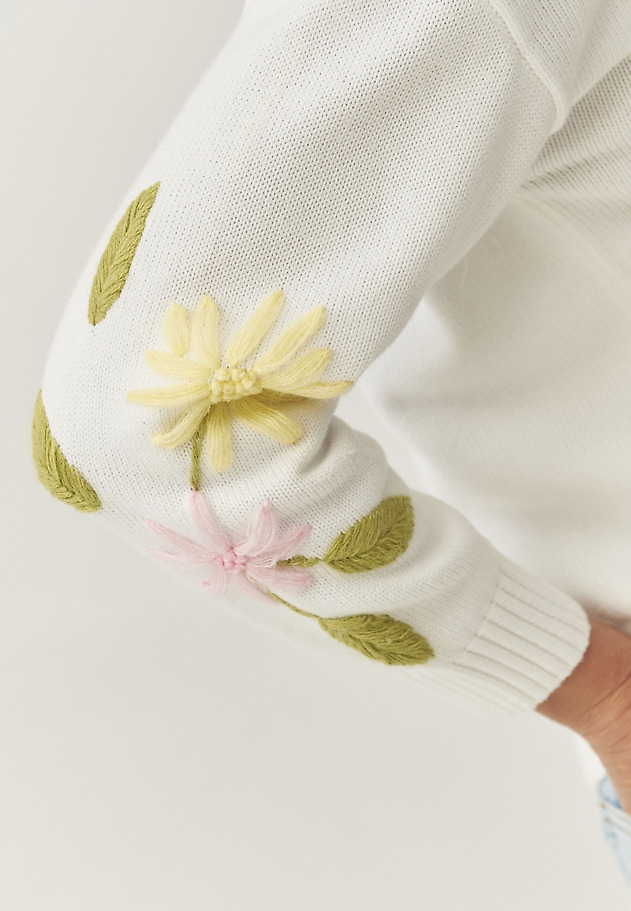 WZORZYSTY SWETER Z HAFTEM — MAYOLA WZORZYSTY SWETER Z HAFTEM — MAYOLA ECRU 6