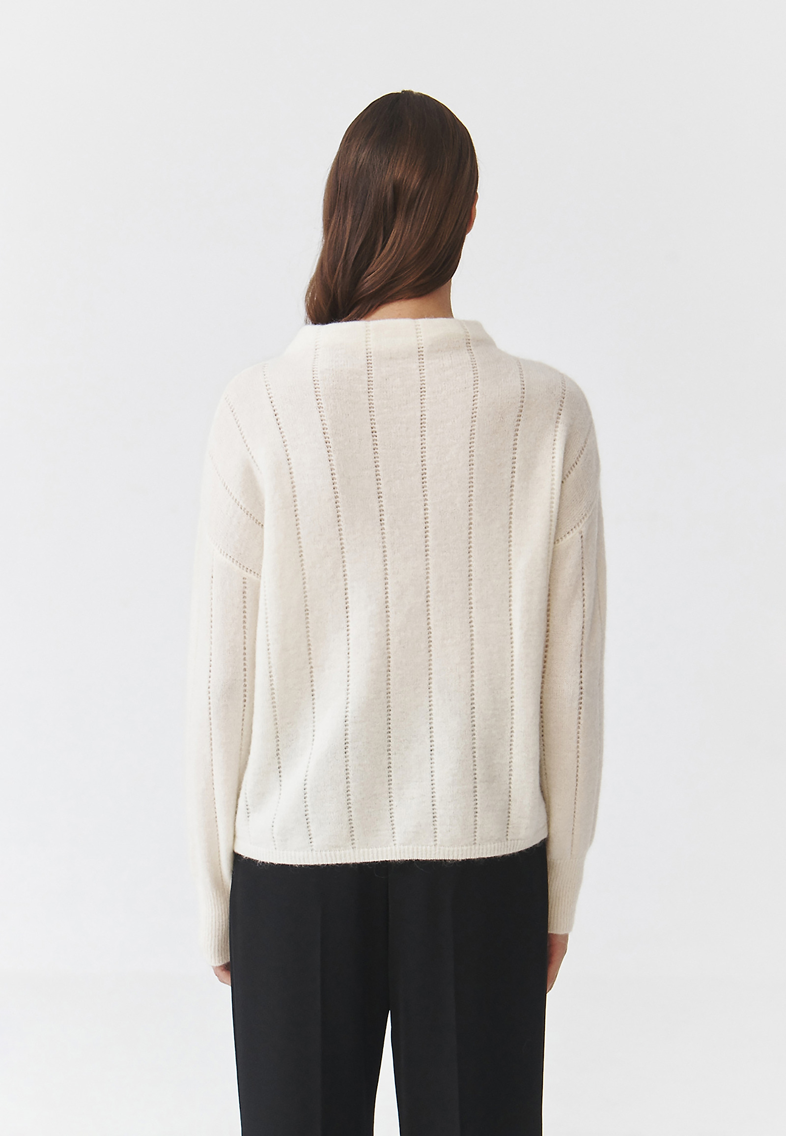 DAMSKI PREVELIK PULOVER Z ROLOJEM - PEARL DAMSKI PREVELIK PULOVER Z ROLOJEM - PEARL ECRU 102891
